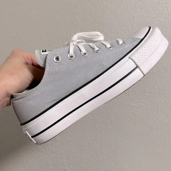 Converse Chuck Taylor Lift Platform Grey Sneakers Women Size 9 - Picture 1 of 6